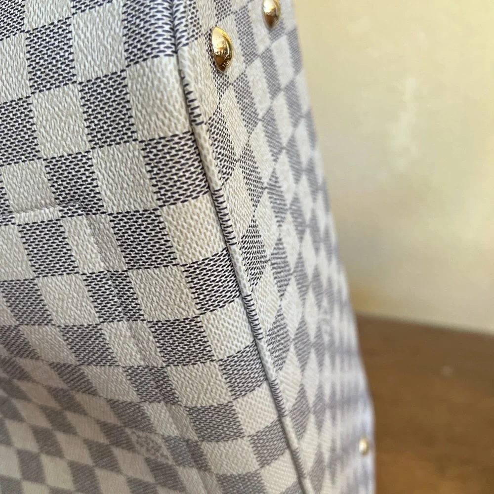 Authentic Louis Vuitton Girolata Damier Azur 2018 - Picture 7 of 12